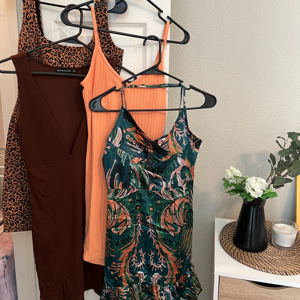 Dresses (4 for1) pretty little thing/shein